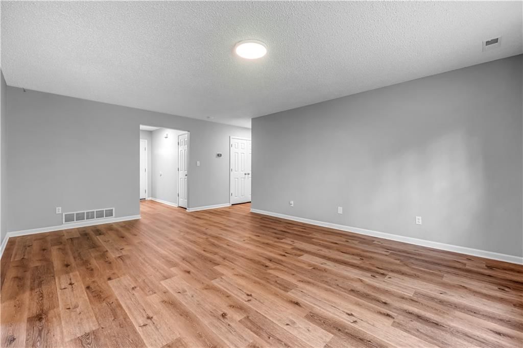500 Angus Lane — photo 14