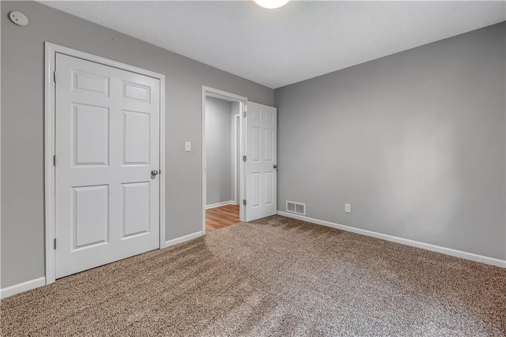 500 Angus Lane — photo 39