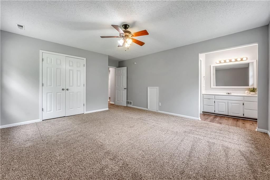 500 Angus Lane — photo 42