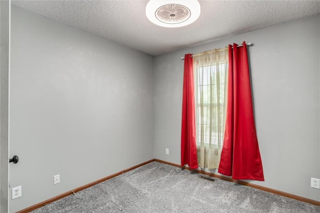 5215 NE 63RD Street — photo 17