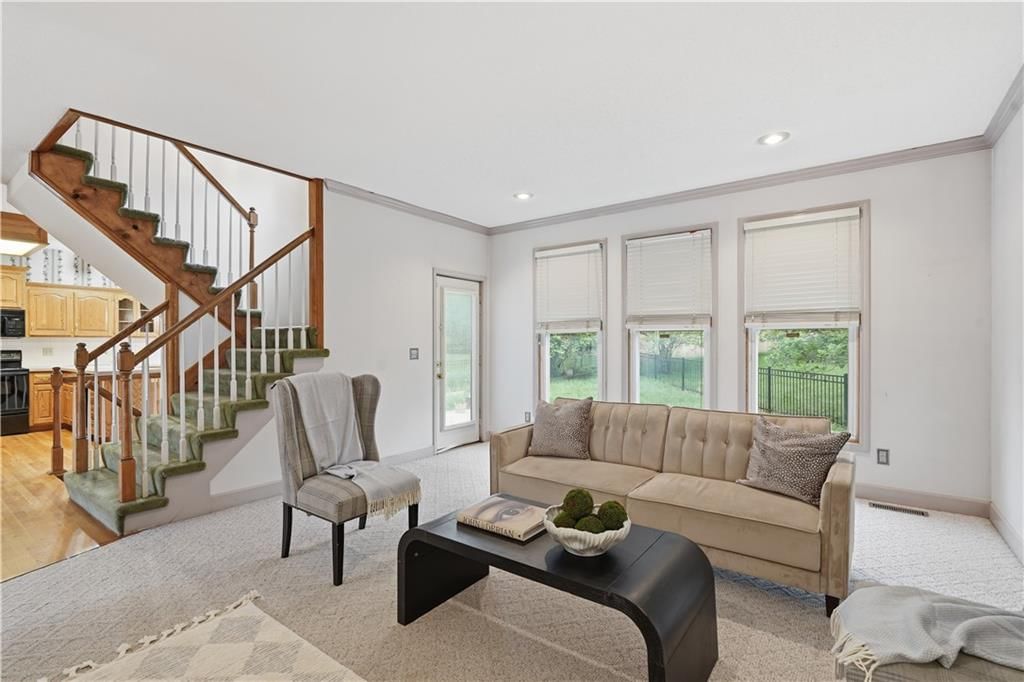 12200 Cherry Street — photo 5