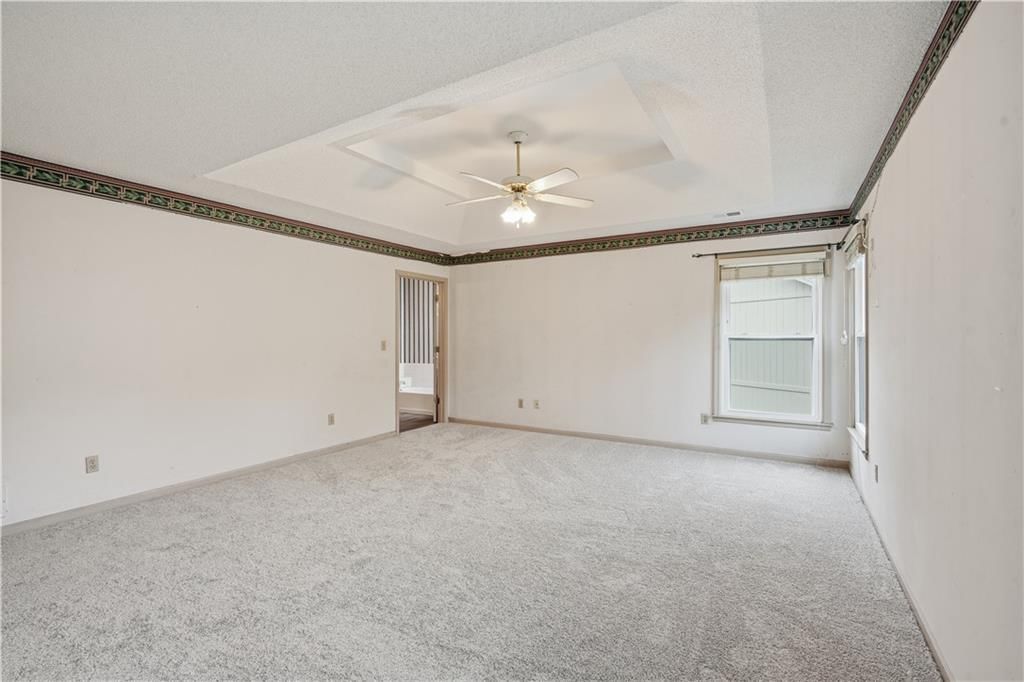 12200 Cherry Street — photo 16