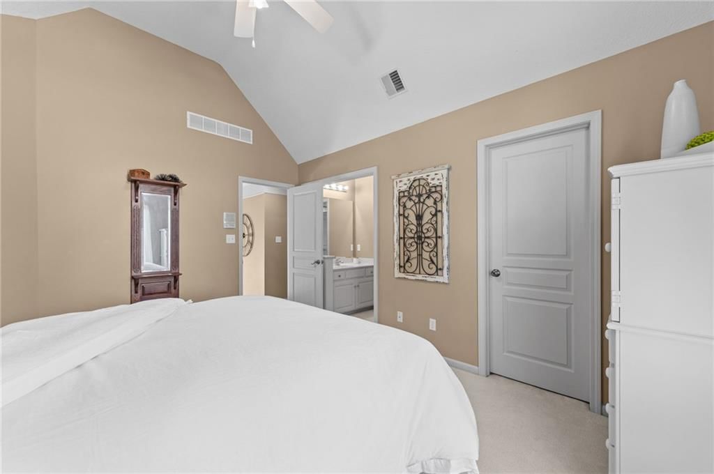6112 NW 101st Court — photo 44