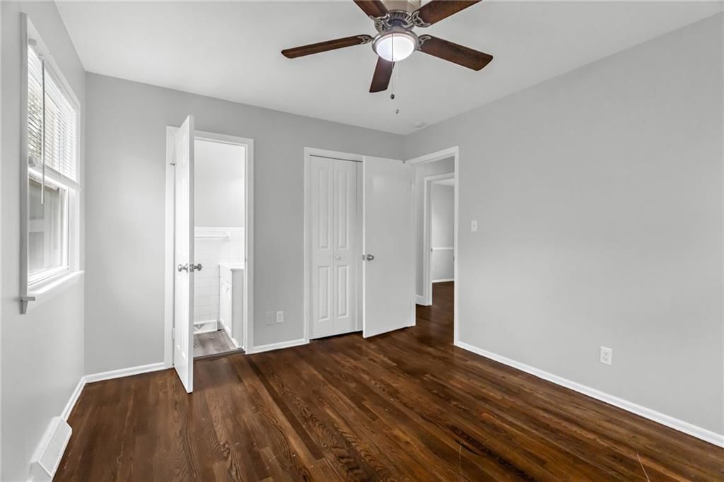 604 NW Carroll Drive — photo 11