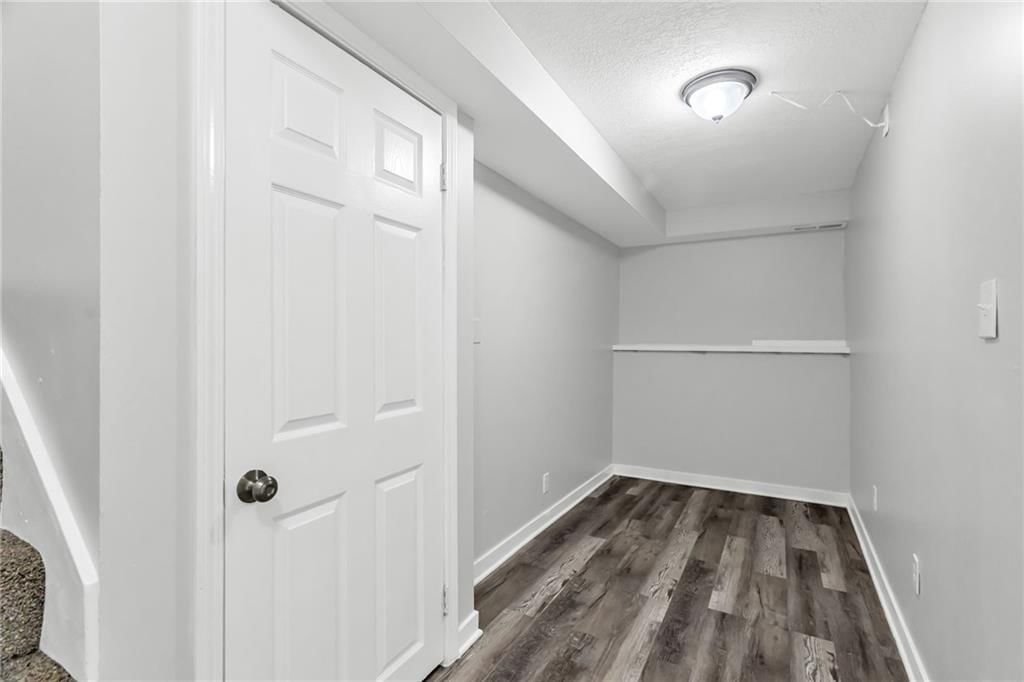 604 NW Carroll Drive — photo 16
