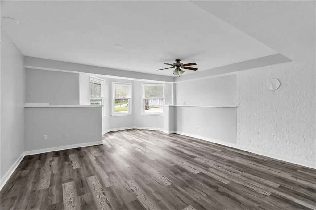 604 NW Carroll Drive — photo 17