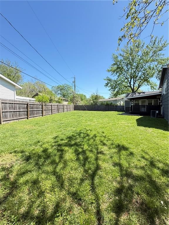 604 NW Carroll Drive — photo 26