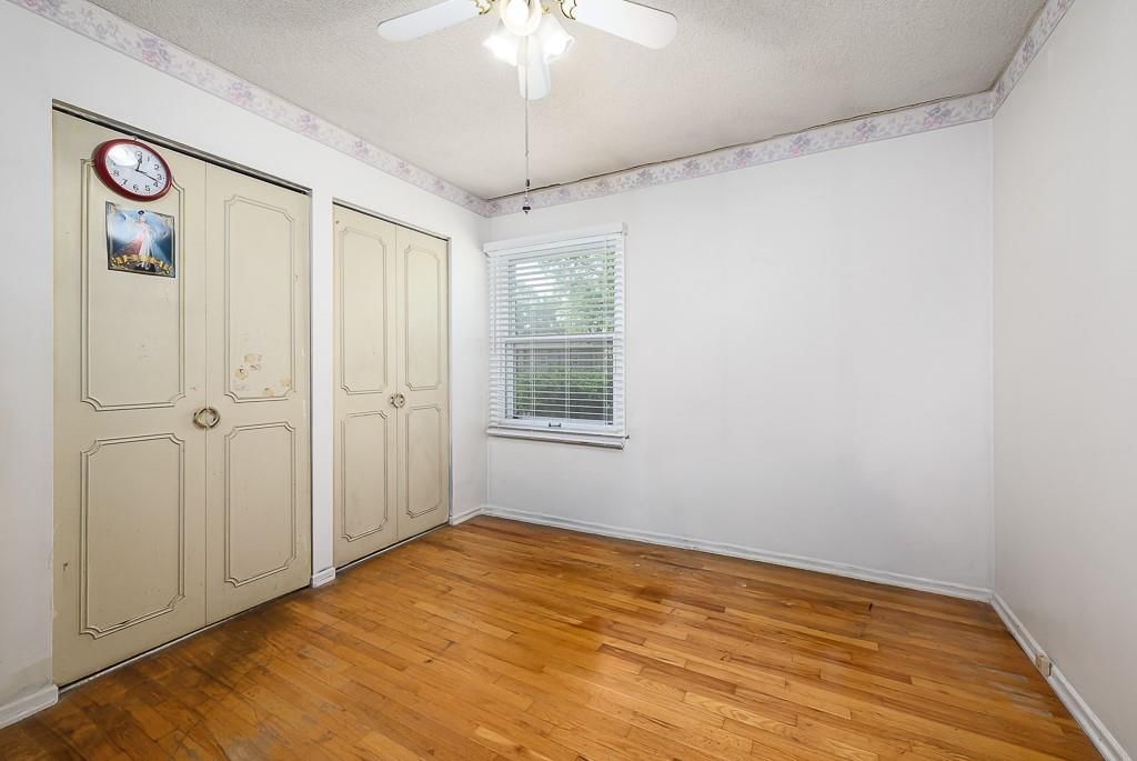 5422 Sutton Avenue — photo 12