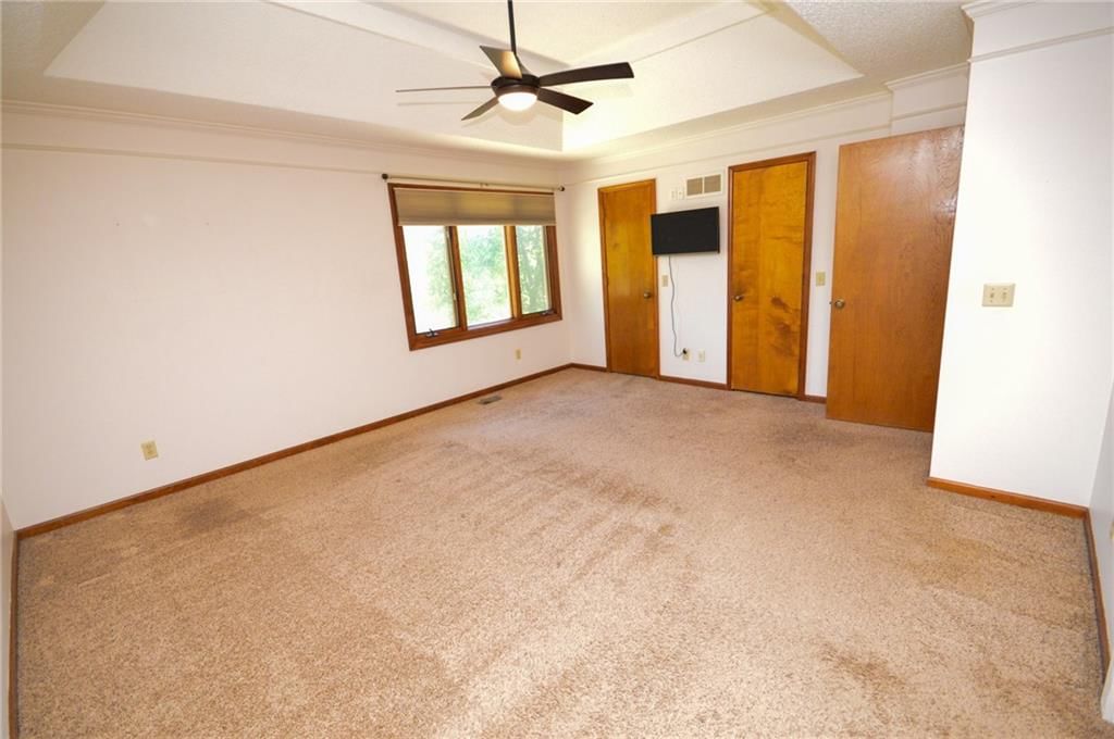 16100 W 147TH Terrace — photo 30