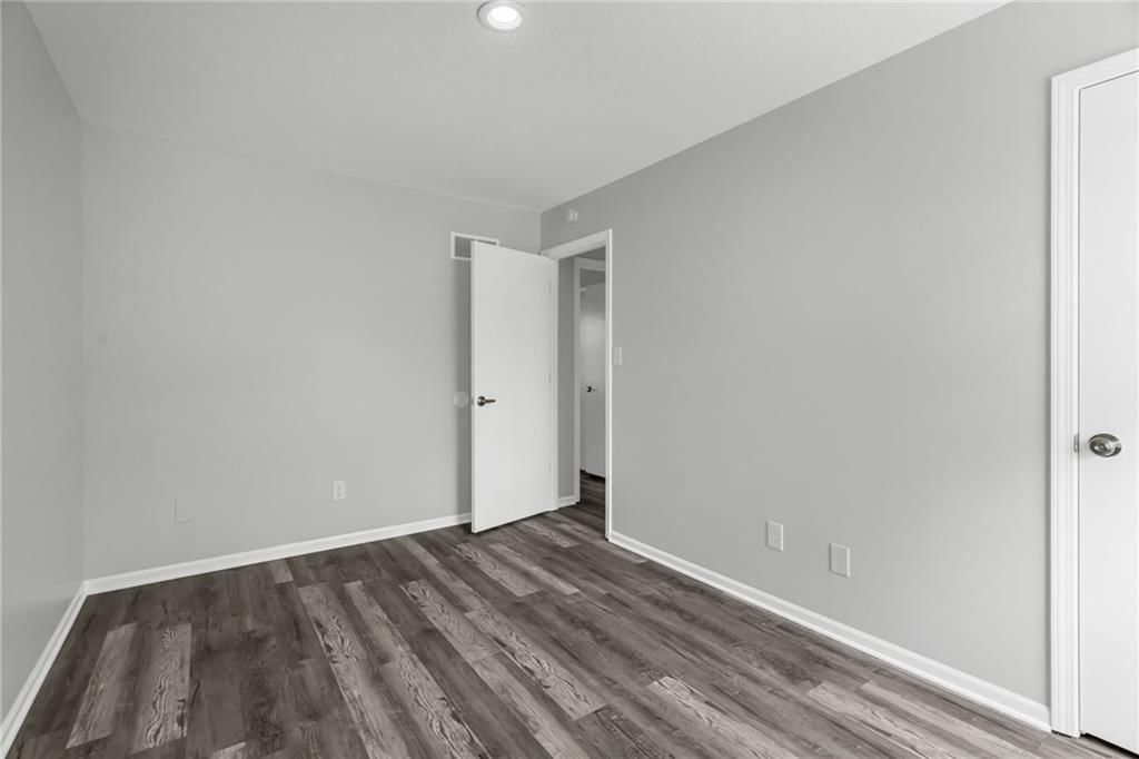 302 16th Avenue S — photo 20