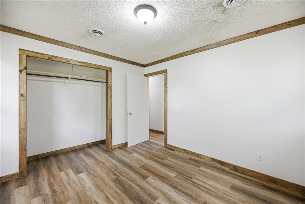 510 E 2nd Street — photo 16