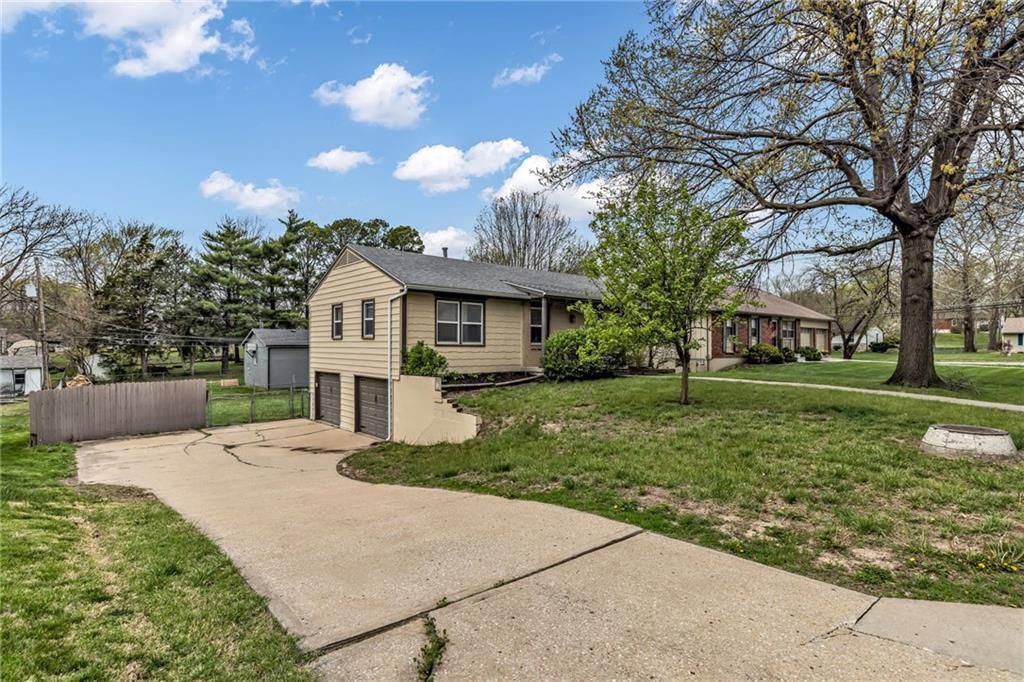 7528 N Tracy Avenue — photo 3