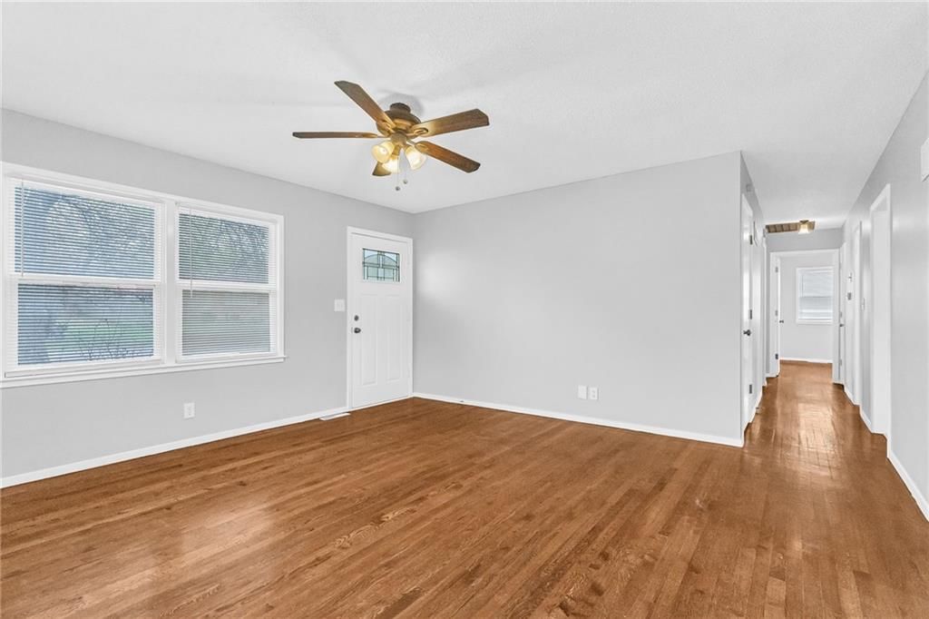 7528 N Tracy Avenue — photo 4