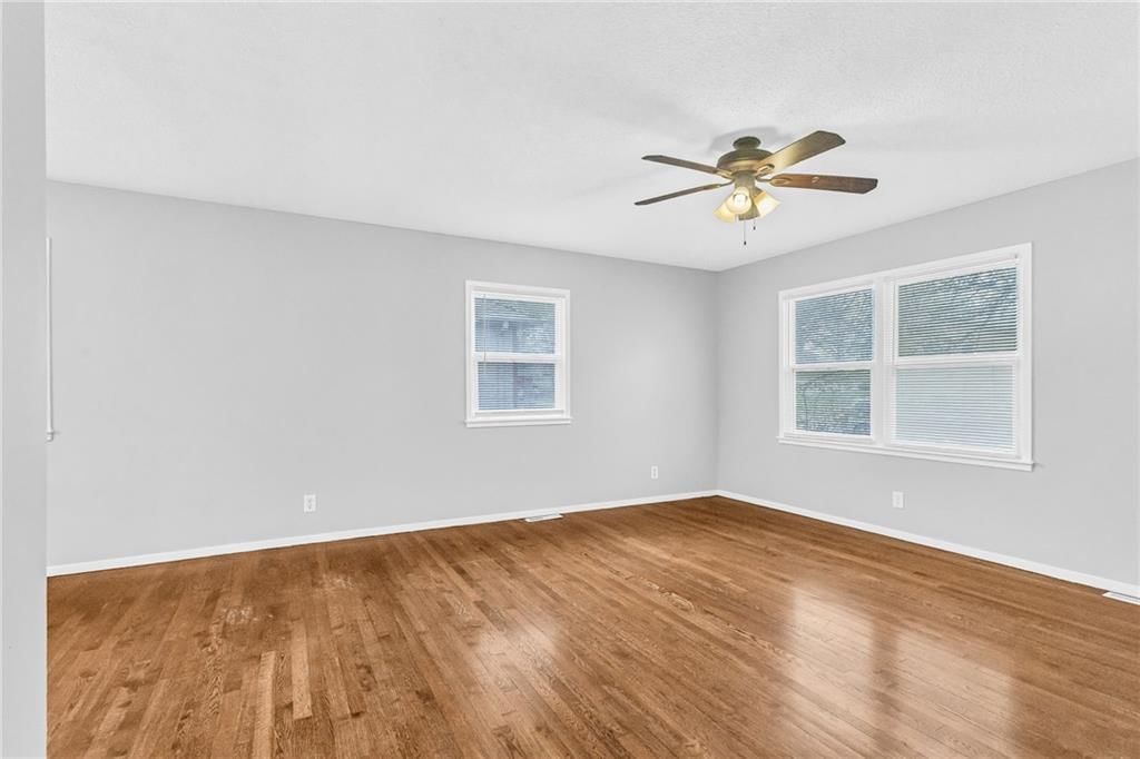 7528 N Tracy Avenue — photo 18
