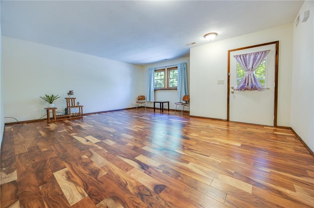 2711 W 24th Terrace — photo 4