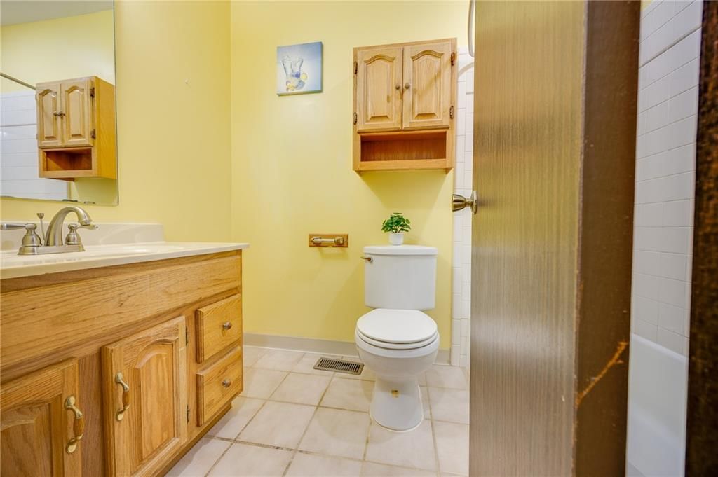 2711 W 24th Terrace — photo 30