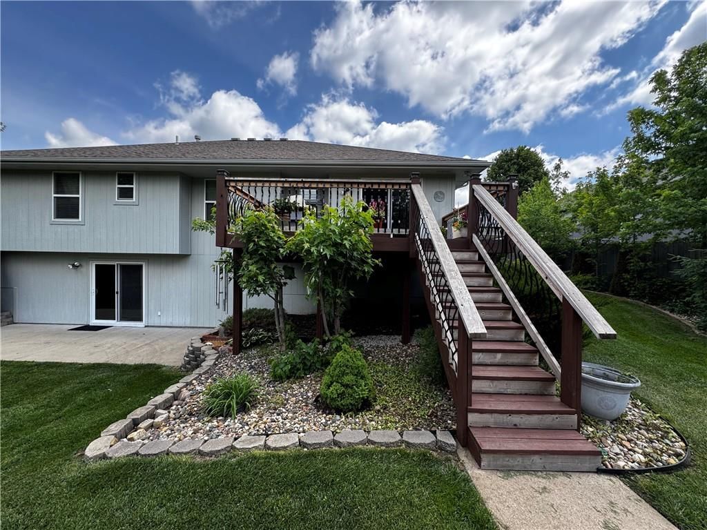 714 Ridge Crest Drive — photo 6