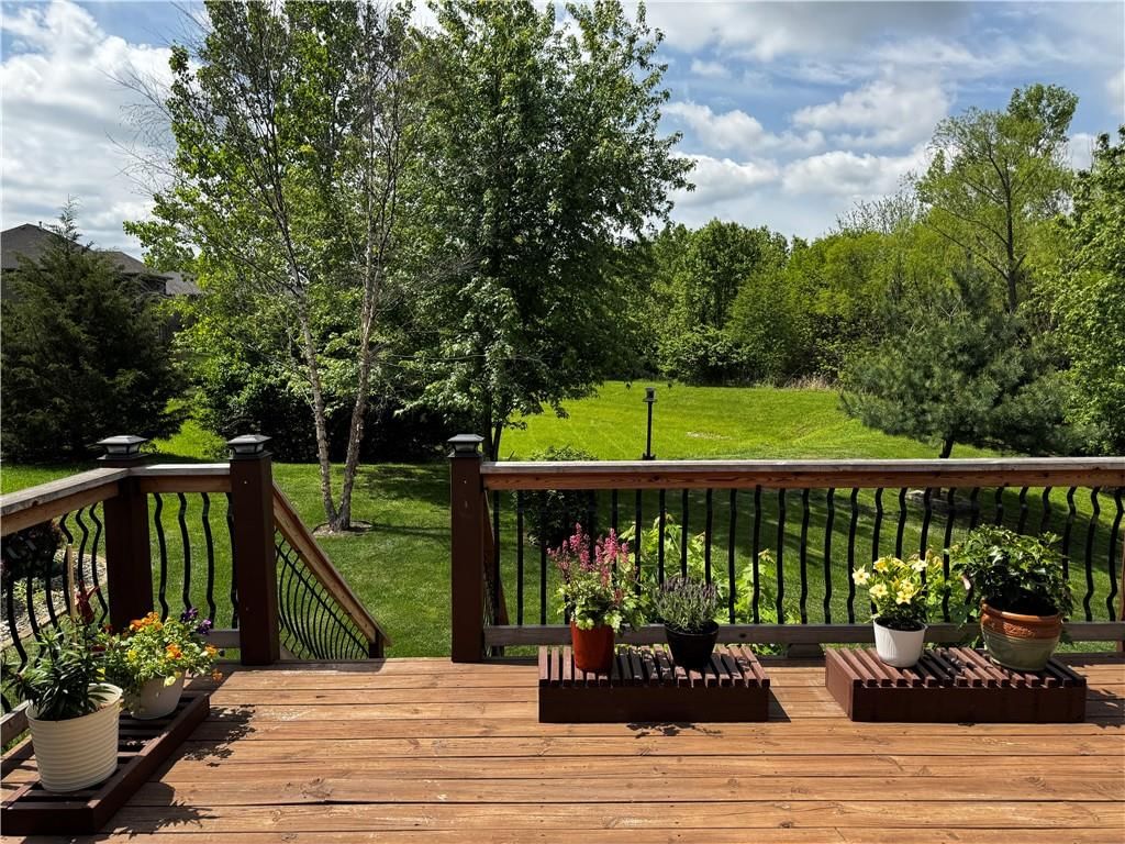 714 Ridge Crest Drive — photo 15