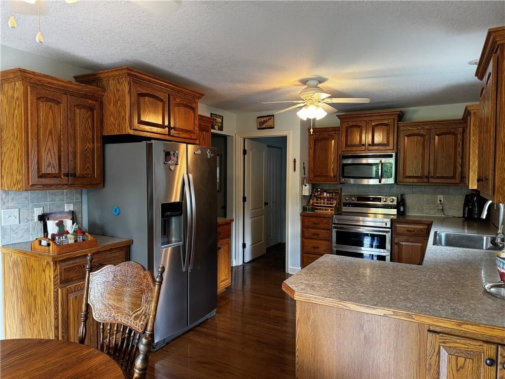 714 Ridge Crest Drive — photo 19
