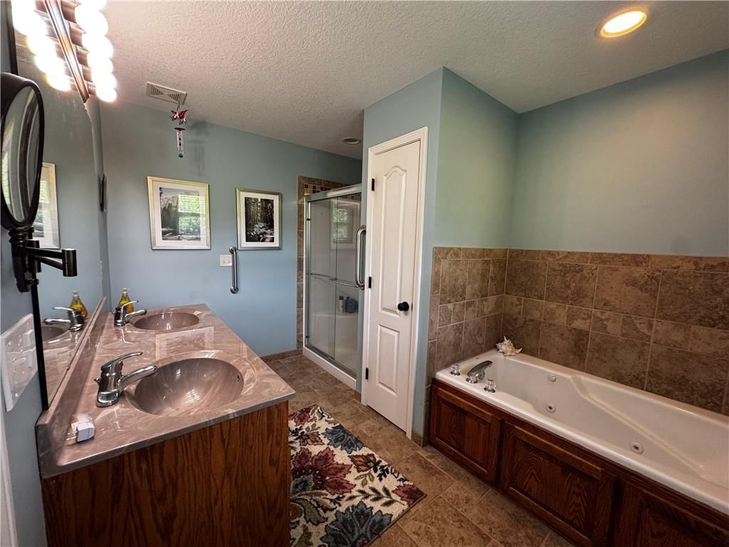 714 Ridge Crest Drive — photo 29