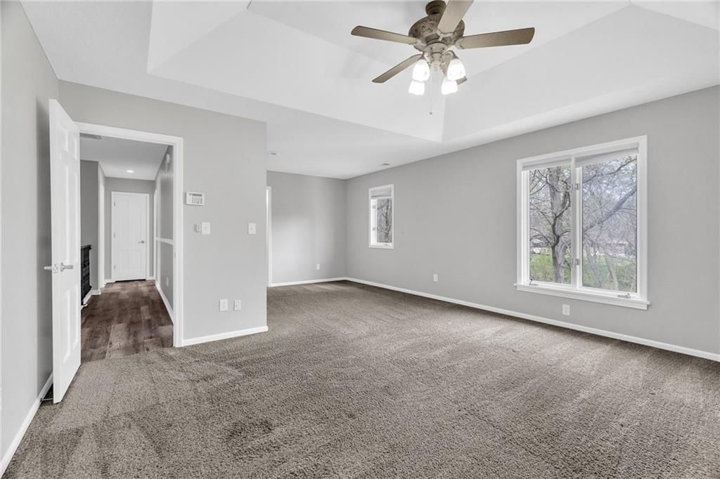 2721 Trenchard Drive — photo 12