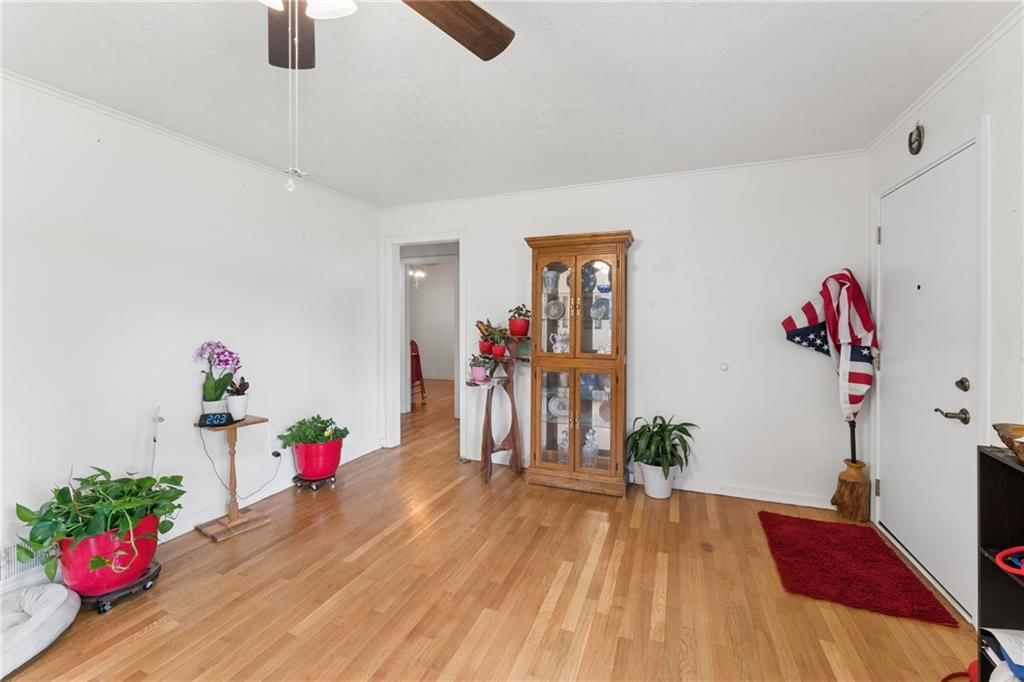 5807 Bennington Avenue — photo 7