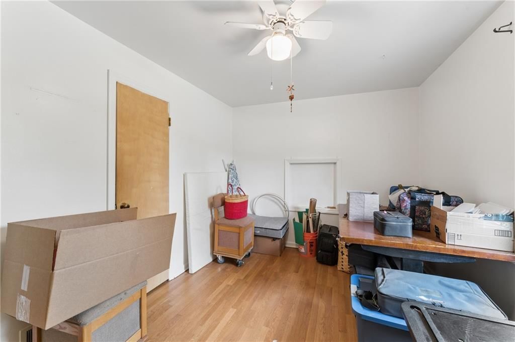 5807 Bennington Avenue — photo 23