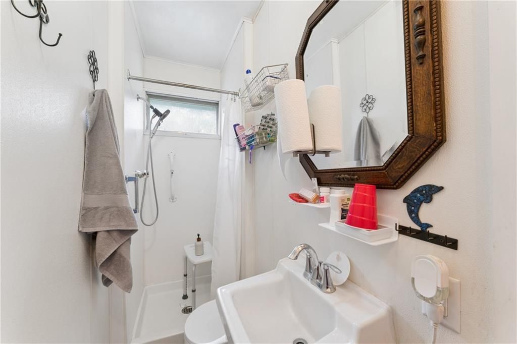 5807 Bennington Avenue — photo 25