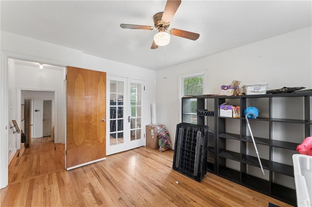5807 Bennington Avenue — photo 28