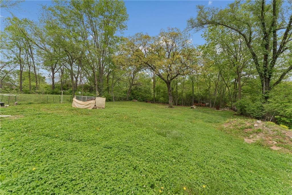5807 Bennington Avenue — photo 36