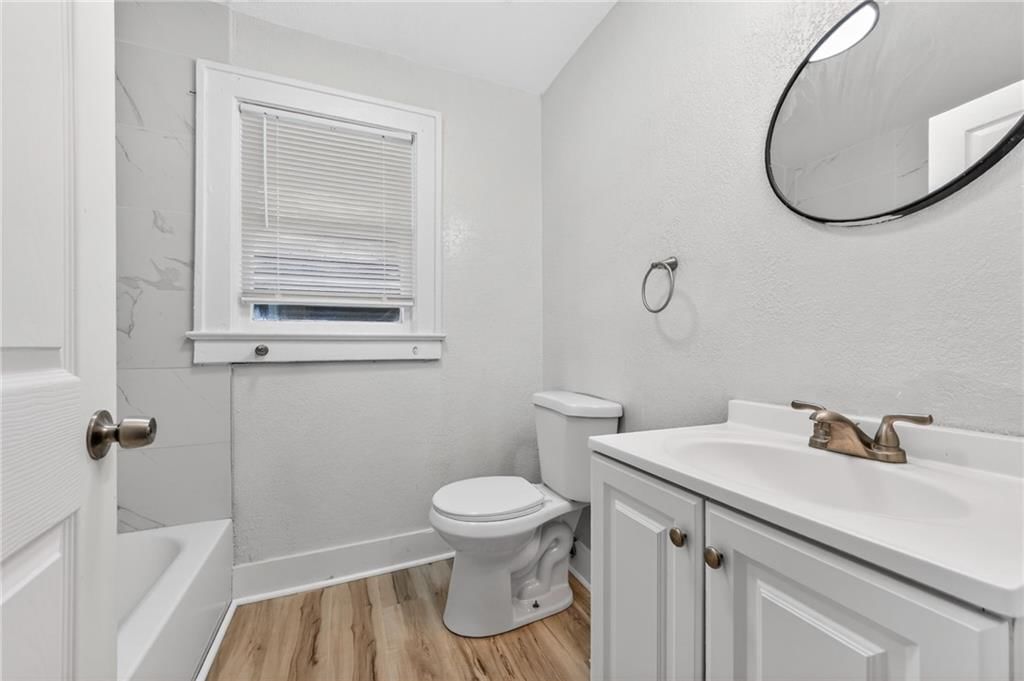 1308 E 59th Street — photo 23