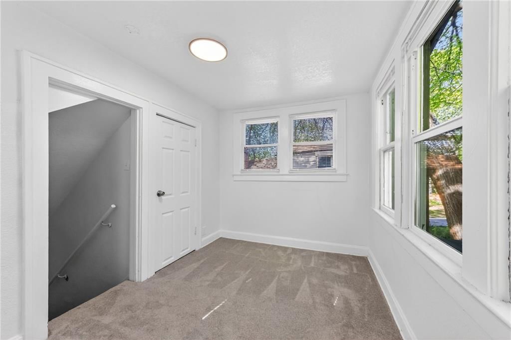 1308 E 59th Street — photo 25