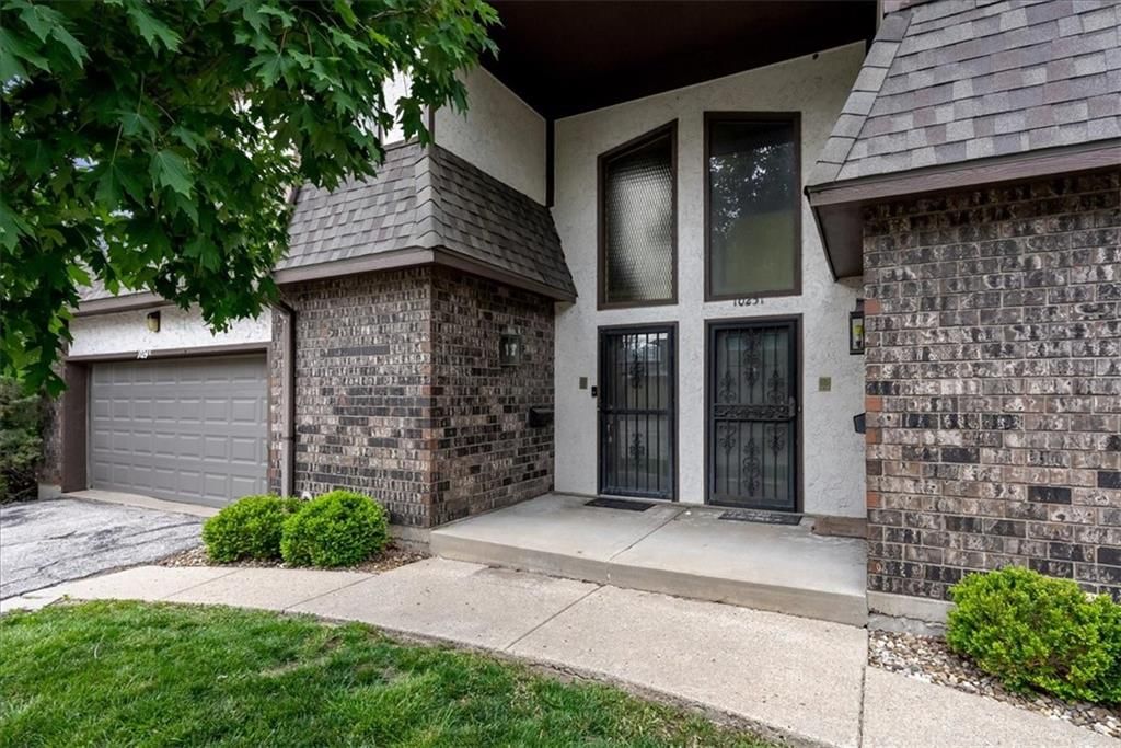 10249 Cedarbrooke Lane — photo 3