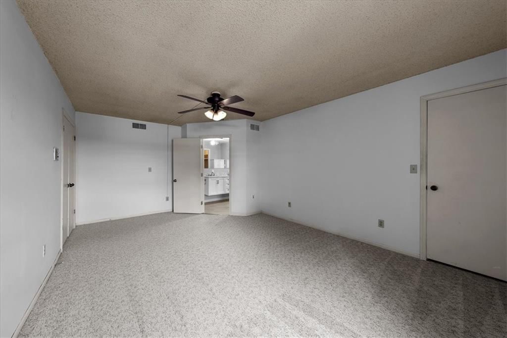 10249 Cedarbrooke Lane — photo 14