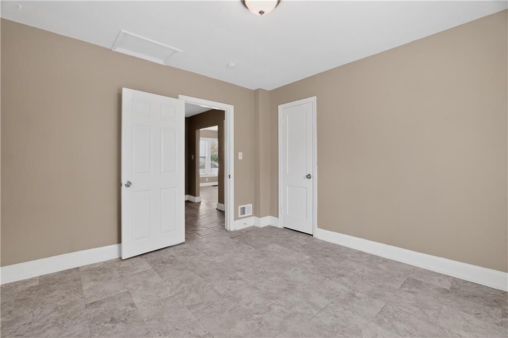1522 W Walnut Street — photo 19