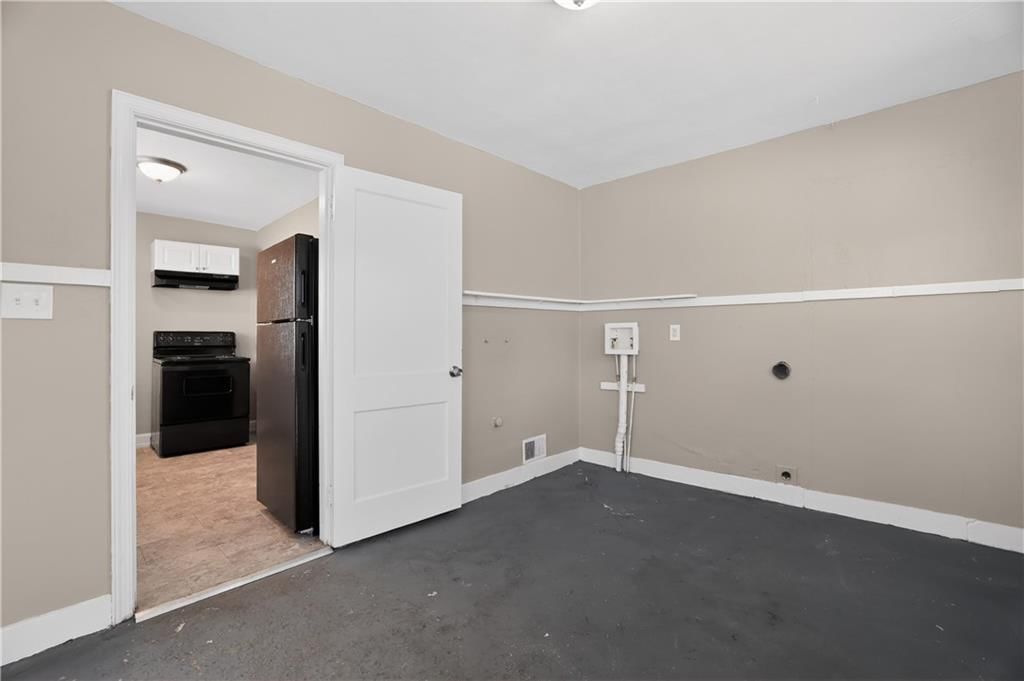 1522 W Walnut Street — photo 25