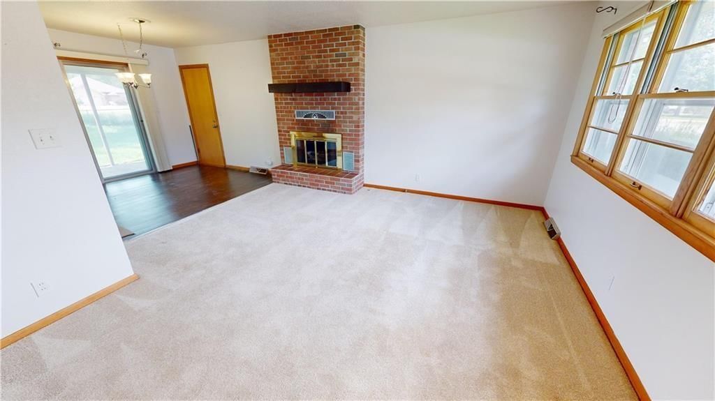 519 N Hoffman Street — photo 4