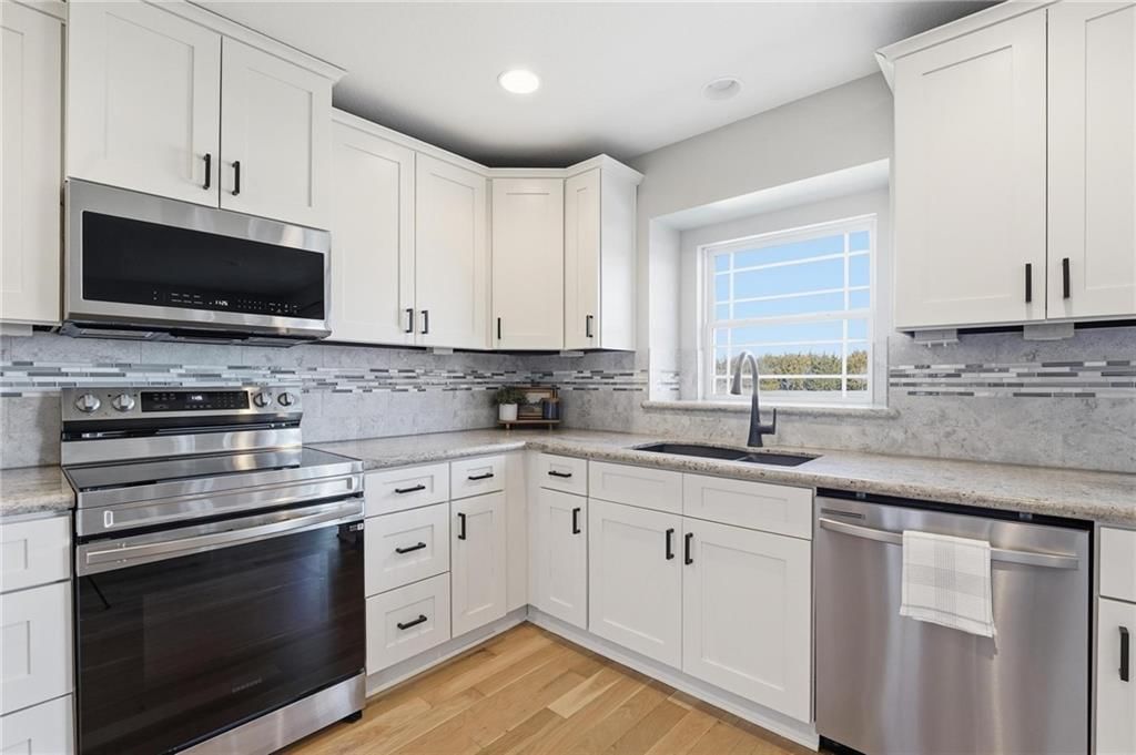 12400 Parkview Avenue — photo 10