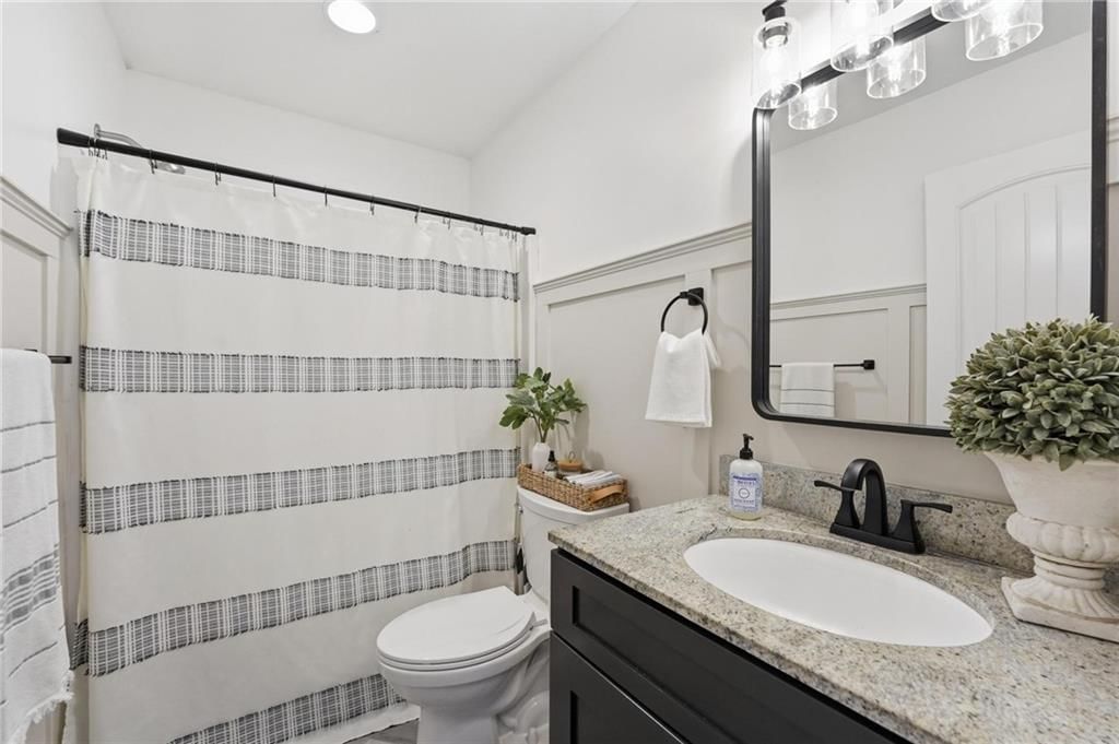 12400 Parkview Avenue — photo 16