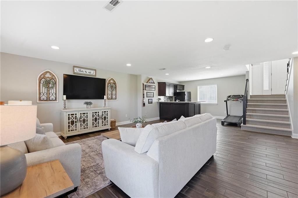 12400 Parkview Avenue — photo 35