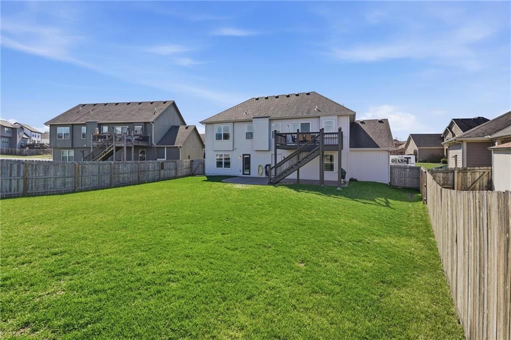 12400 Parkview Avenue — photo 41