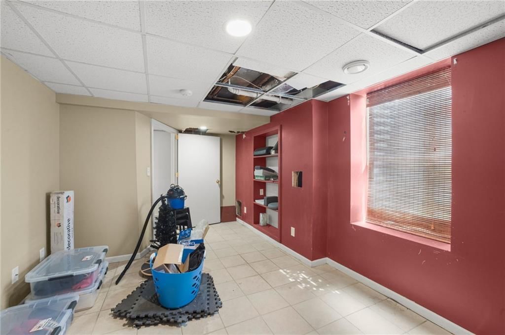 1709 Learnard Avenue — photo 21