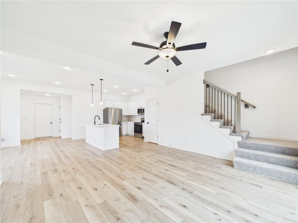708 Mahogany Court — photo 12