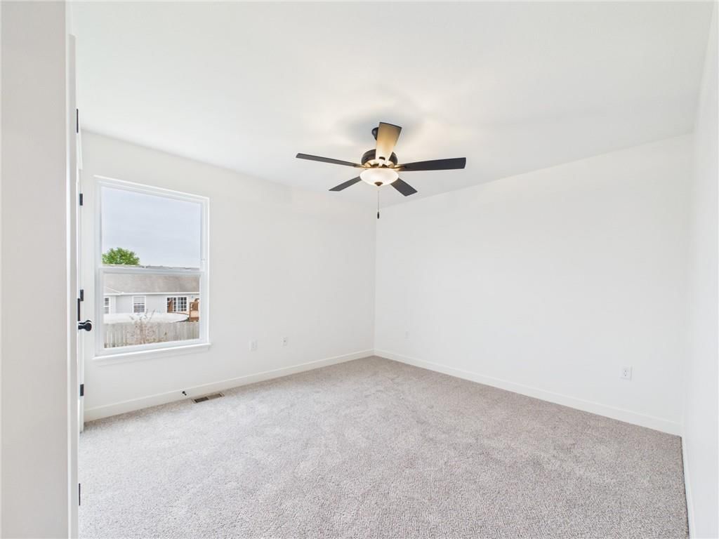708 Mahogany Court — photo 22