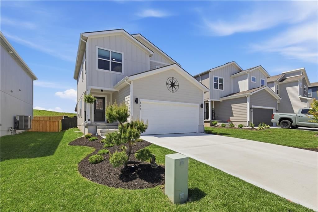 711 Glenn Circle — photo 3