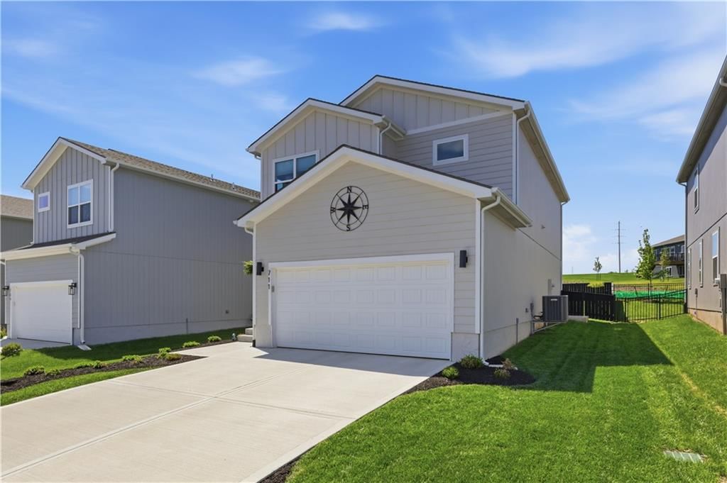 711 Glenn Circle — photo 4