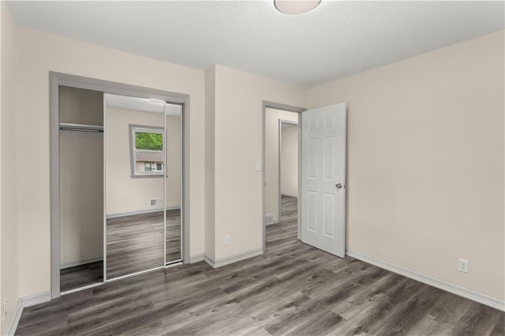 6905 E 136 Street — photo 14