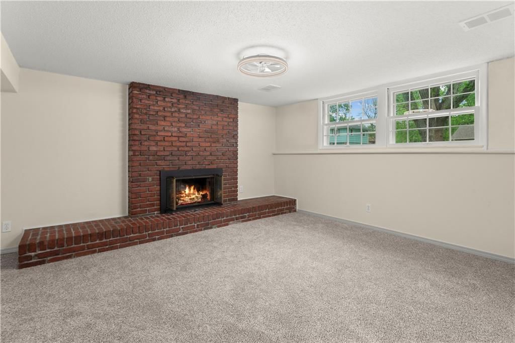 6905 E 136 Street — photo 18