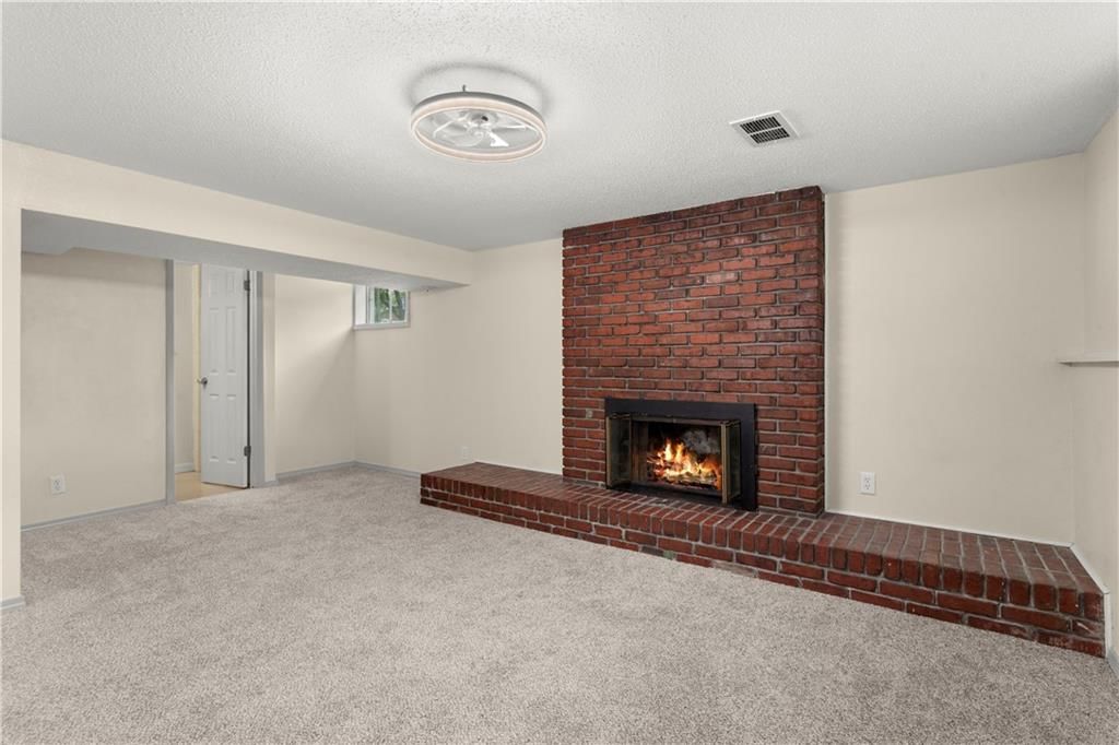 6905 E 136 Street — photo 20