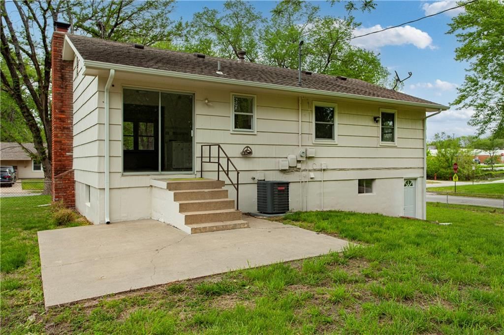 6905 E 136 Street — photo 26